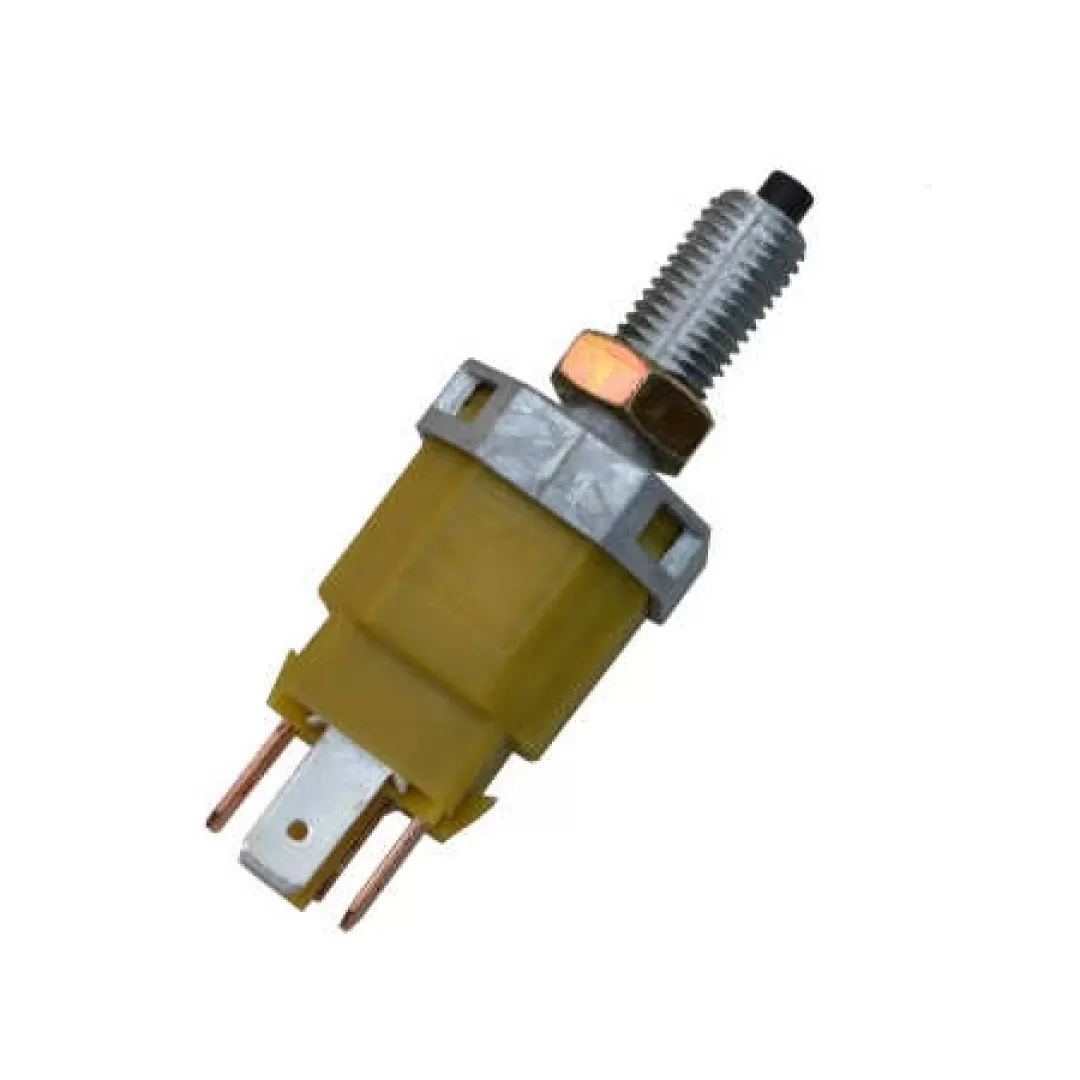 سوئیچ پدال ترمز(استپ ترمز) ام وی ام  ۵۳۰  A21-3720010 لوازم و قطعات یدکی ام وی ام MVM